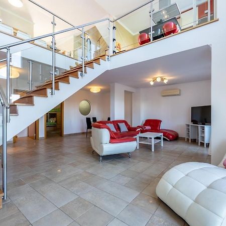 Your Villa Algarve Private Pool 5 Min Walk To Beach Бургау Екстериор снимка